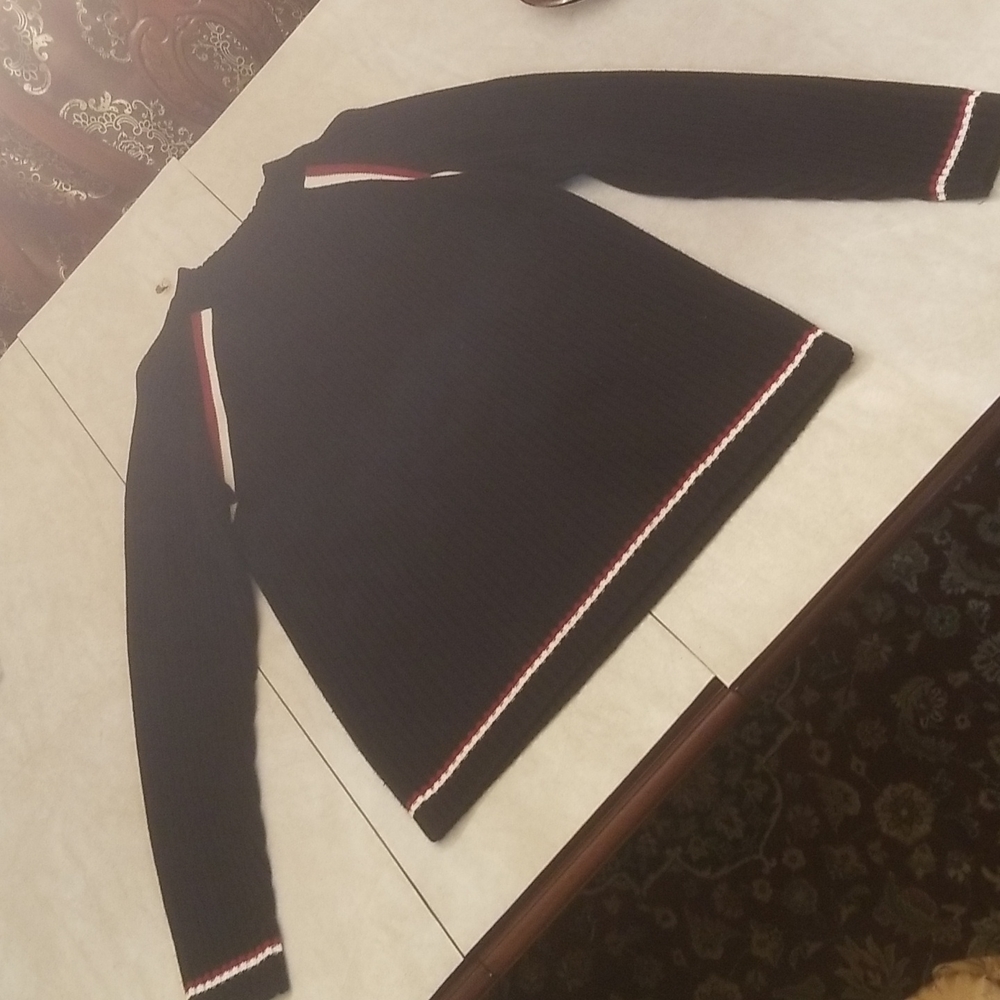 Men's sweater